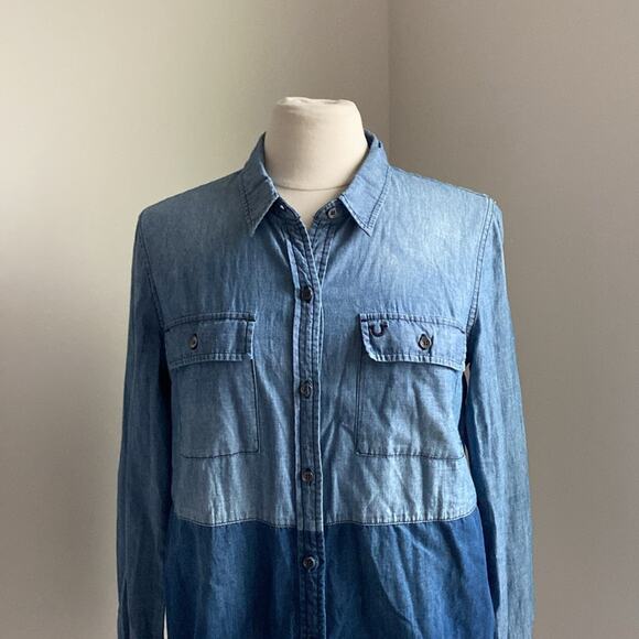 TRUE RELIGION Linen Blend Chambray Utility Shirt Womens Sz Medium Button Down - Picture 3 of 8